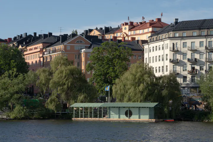 Hornstullsbastun: Hornstullsbastun seen from the water